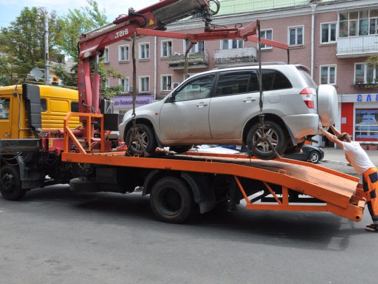 Вызвать эвакуатор в Камени-на-Оби недорого